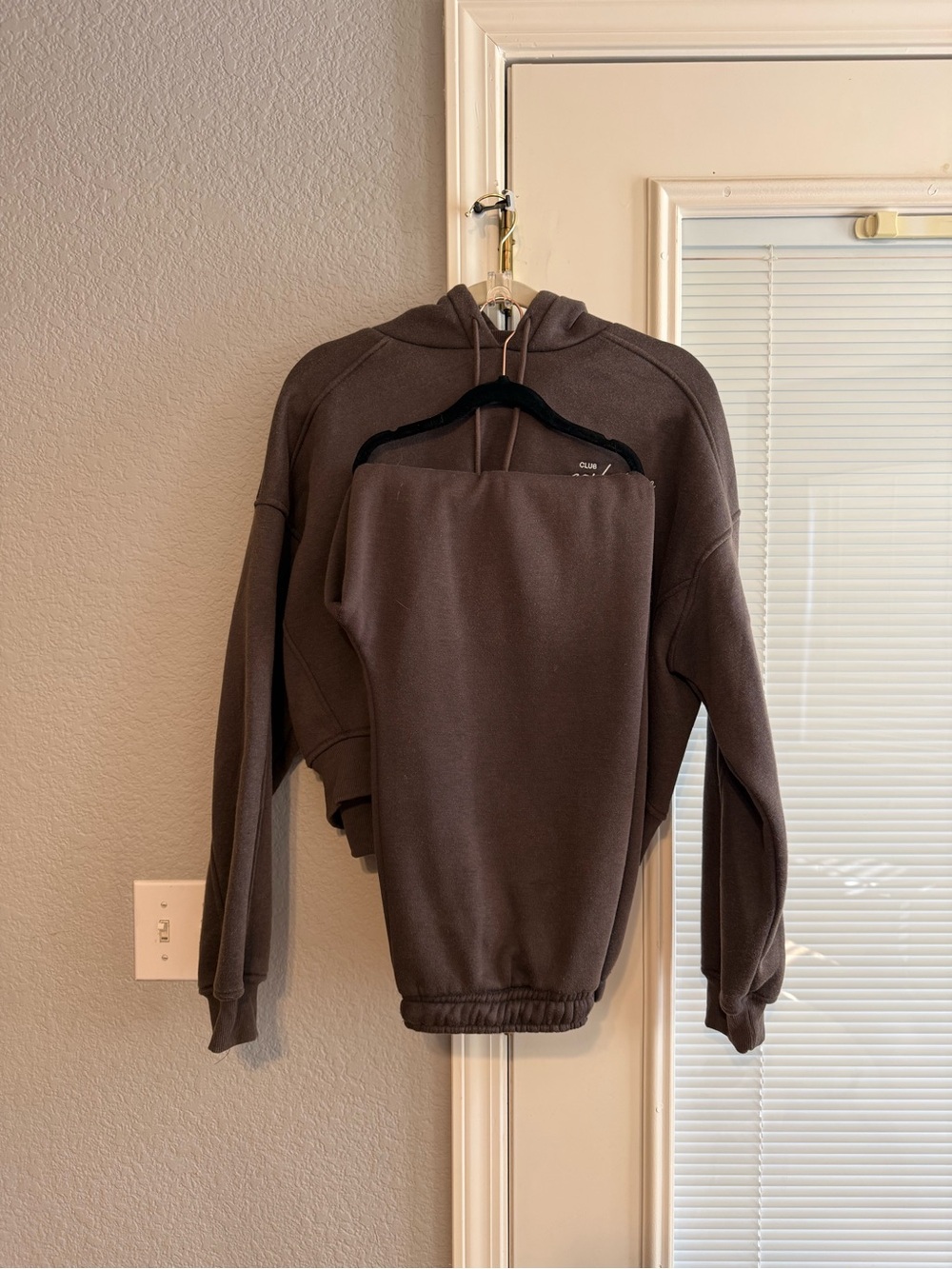 CJLA Carly Jean Mayer Jogger Set Dark Brown Hoodie Joggers M